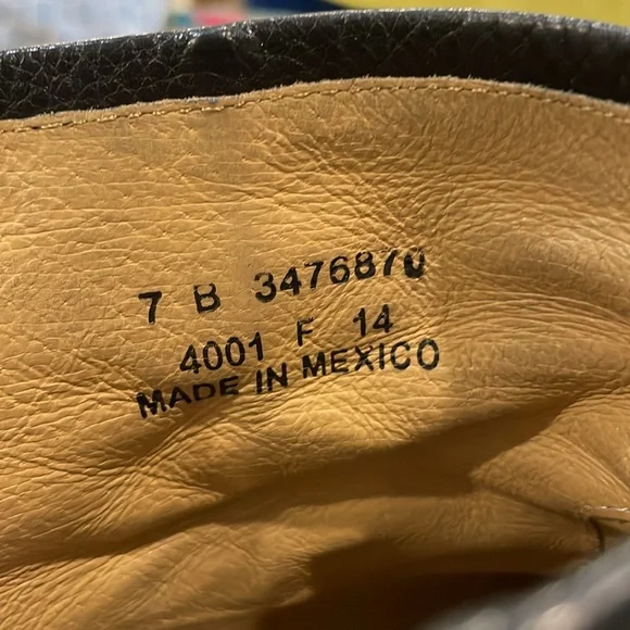 Frye Phillip Harness Short—all leather, made in Mexico - Picture 8 of 8